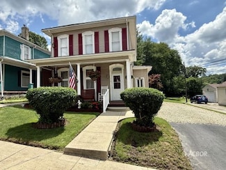 116 2nd St, Shawnee, OH 43782