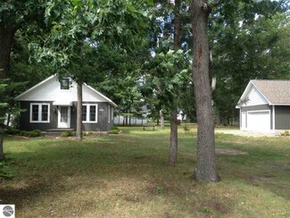 3670 Indian Lake Rd, National City, MI 48748