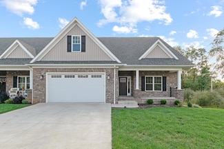 8470 Whistling Straits Dr, Radford, VA 24141