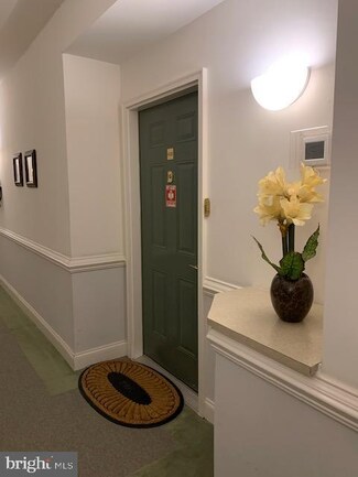 12908 Fox Bow Dr Unit 408, Upper Marlboro, MD 20774