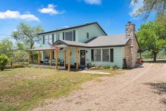 744 Jim Bowie Dr, Spicewood, TX 78669