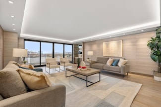 180 Beacon St Unit 11G, Boston, MA 02116