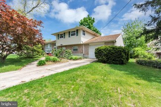 26 Lillian Place, Glendora, NJ 08029