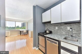 5500 Friendship Blvd Unit 1705N, Chevy Chase, MD 20815