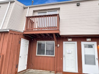 330 Short Beach Rd Unit F6, East Haven, CT 06512