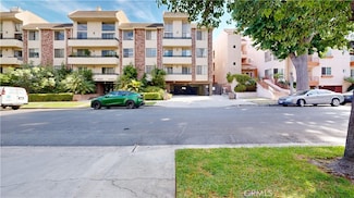 14569 Benefit St Unit 102, Sherman Oaks, CA 91403