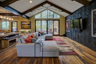 65 Triple Tree Ln, Bozeman, MT 59715