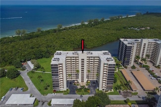11 Bluebill Ave Unit 404, Naples, FL 34108