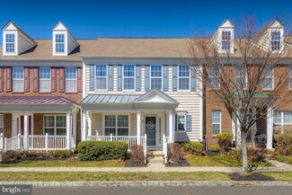 12 Milford Cir, Voorhees, NJ 08043