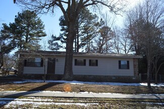1201 W Front St, Heber Springs, AR 72543