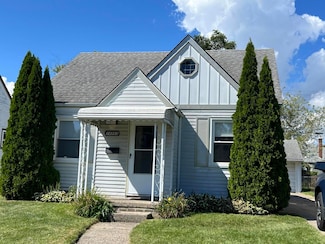 24883 Wilmot Ave, Eastpointe, MI 48021