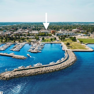 109 E Front St Unit 304, Traverse City, MI 49684