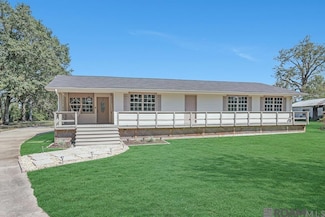 11465 Beco Rd, Saint Amant, LA 70774