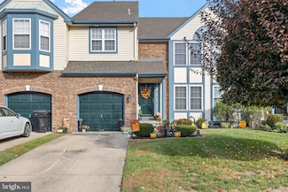 9 Summerhill Ln, Medford, NJ 08055