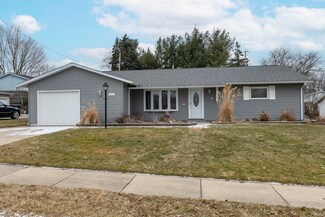 1942 Piedmont Way, South Bend, IN 46614