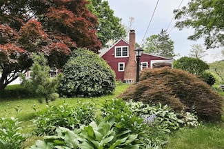 28 Gobblers Knob Rd, Pawling, NY 12564
