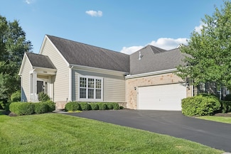 7670 Golden Wheat Ln, Westerville, OH 43082