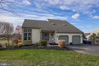 65 S Reamstown Rd, Stevens, PA 17578