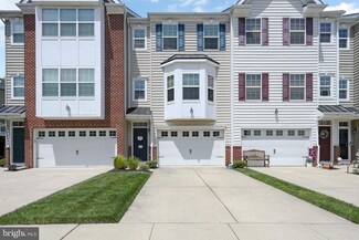 515 Boxwood Ln, Woodbury, NJ 08096