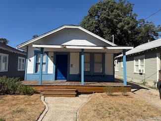 553 Barrett Place Unit A, San Antonio, TX 78225