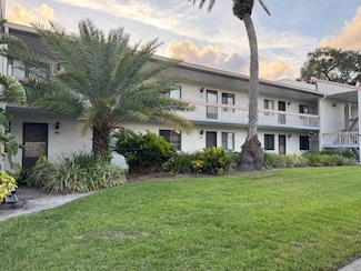 105 Lakeview Way Unit 105, Oldsmar, FL 34677