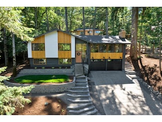 396 Brae Burn Dr, Eugene, OR 97405