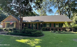 120 Ridgecrest Ln, Clarksdale, MS 38614