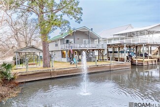 32786 Cypress Dr, Springfield, LA 70462