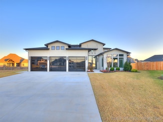 5908 E 126th Place S, Bixby, OK 74008