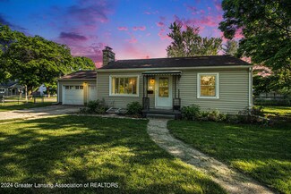 1116 Pennway Dr, Lansing, MI 48910