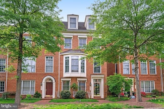 456 Ferdinand Day Dr, Alexandria, VA 22304