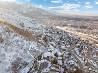 2253 Lakeline Cir, Salt Lake City, UT 84109
