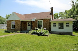 812 E Pitman Ave, Wentzville, MO 63385