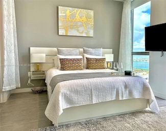 227 NE 2nd St Unit 2713, Miami, FL 33132