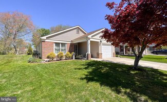 28 Dunstable Rd, Southampton, NJ 08088