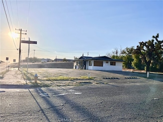 15720 Mojave Dr, Victorville, CA 92394