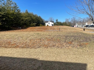 0 Barrow Hills Dr, Huddleston, VA 24104