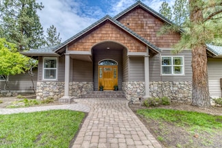 3290 NW Massey Dr, Bend, OR 97701
