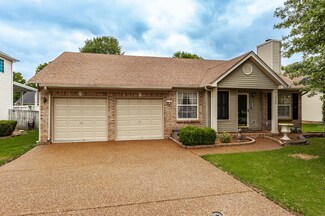 728 Jaywood Dr, Old Hickory, TN 37138