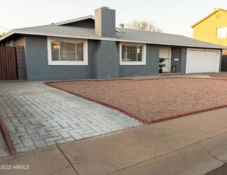 2924 W Keim Dr, Phoenix, AZ 85017