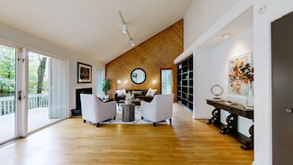 4533 Shys Hill Rd, Nashville, TN 37215