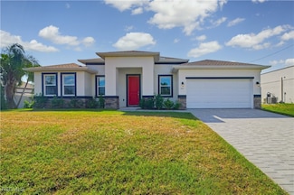 1112 NE 19th St, Cape Coral, FL 33909