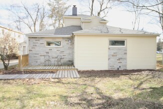 1420 Mark St NE, Grand Rapids, MI 49525