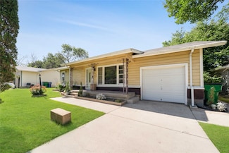 5312 Nadine Dr, Haltom City, TX 76117