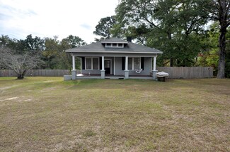 283 Kowaliga Rd, Eclectic, AL 36024