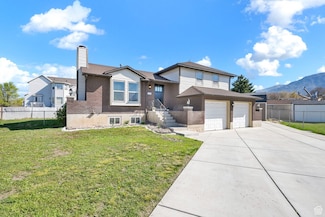 1222 N Massachusetts Cir, Harrisville, UT 84404
