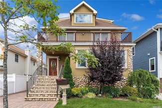225 E Walnut St Unit 1, Long Beach, NY 11561