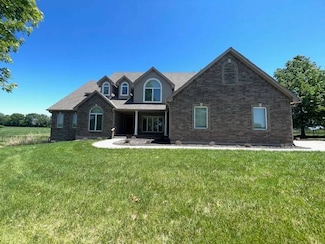 9815 Windsor Dr, Lees Summit, MO 64086