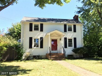 107 Gladwyne Ct, Bethesda, MD 20814