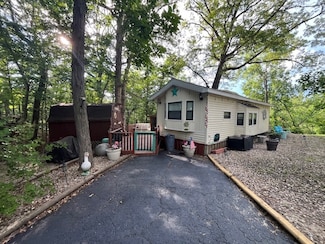 2795 E 28th Lot 219 Rd, Seneca, IL 61360